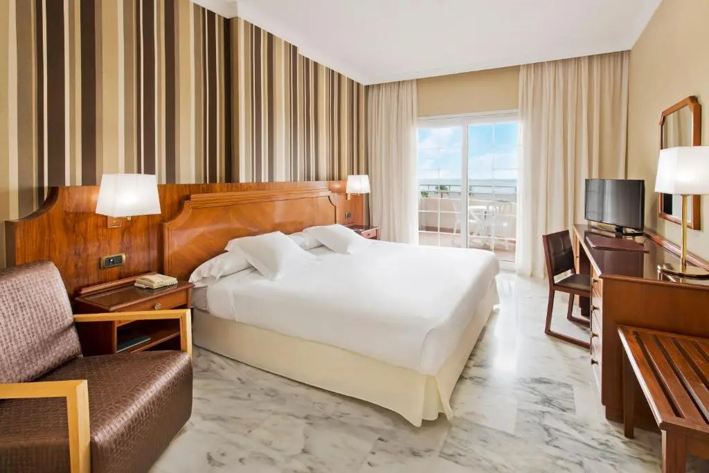 Elba Motril Beach & Business Resort - Chambres