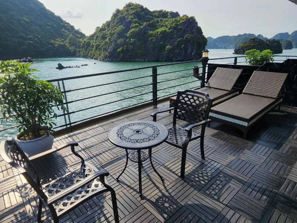 Venus Cruises Halong Bay by Venus Group