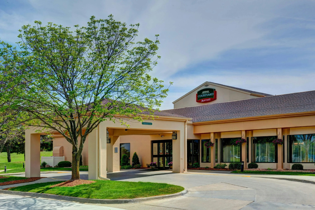 Courtyard by Marriott Des Moines West Clive