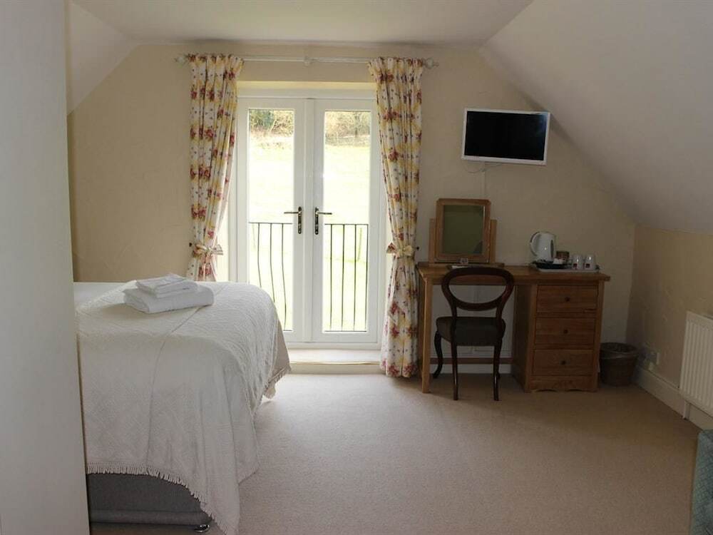 The White Horse Inn by null