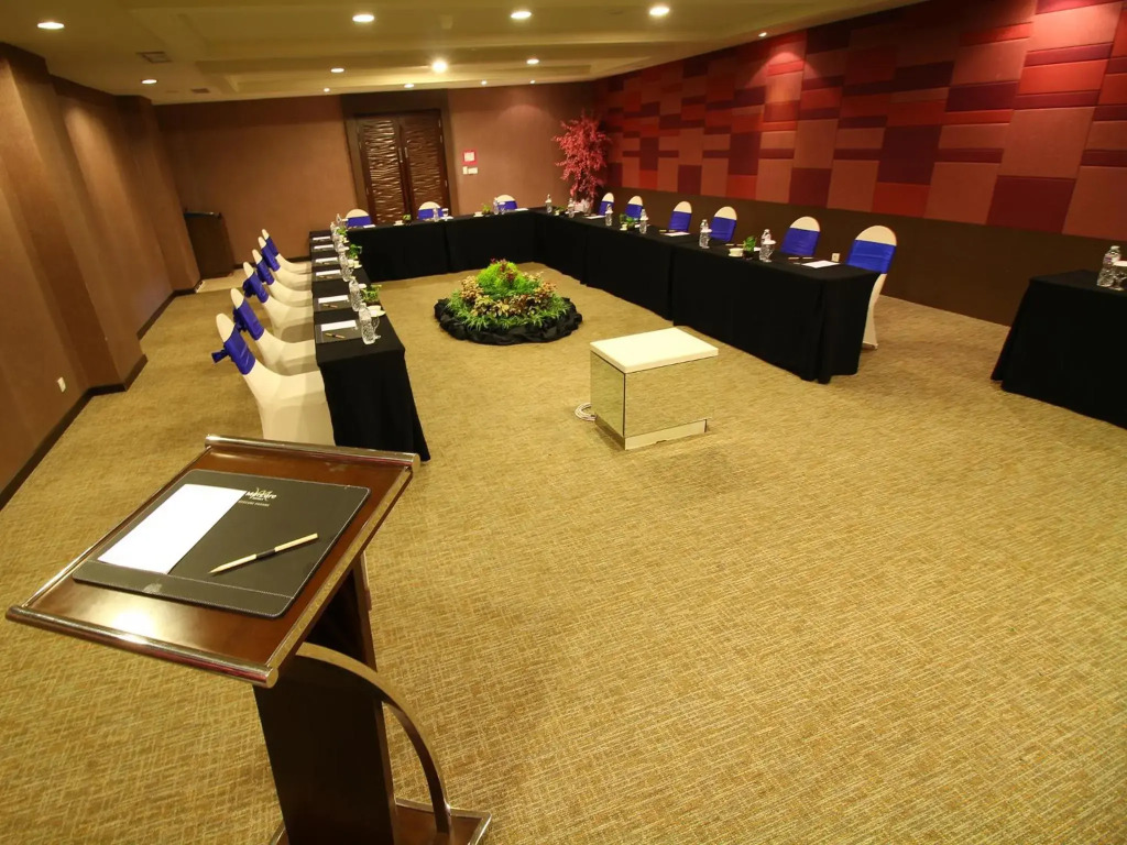 Mercure Padang - фото 21