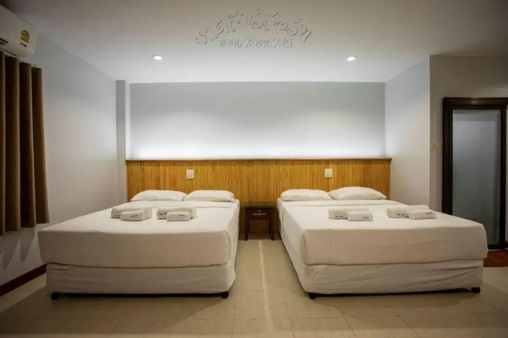 Hotel photo 13
