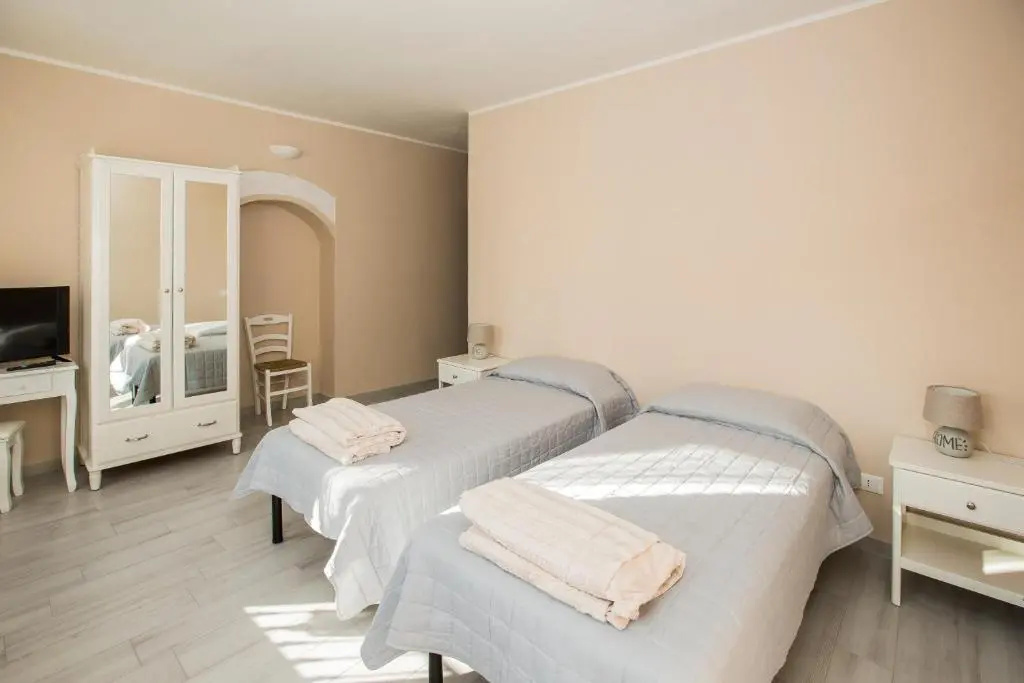 Standard Double room (twin beds)