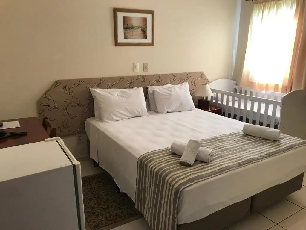 Deluxe Double room (full double bed)
