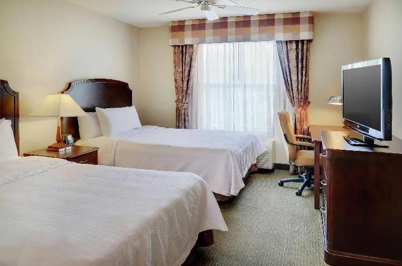Homewood Suites by Hilton Burlington - Chambres