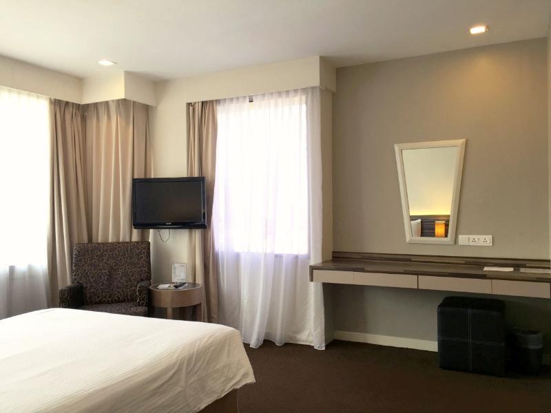 The 5 Elements Hotel