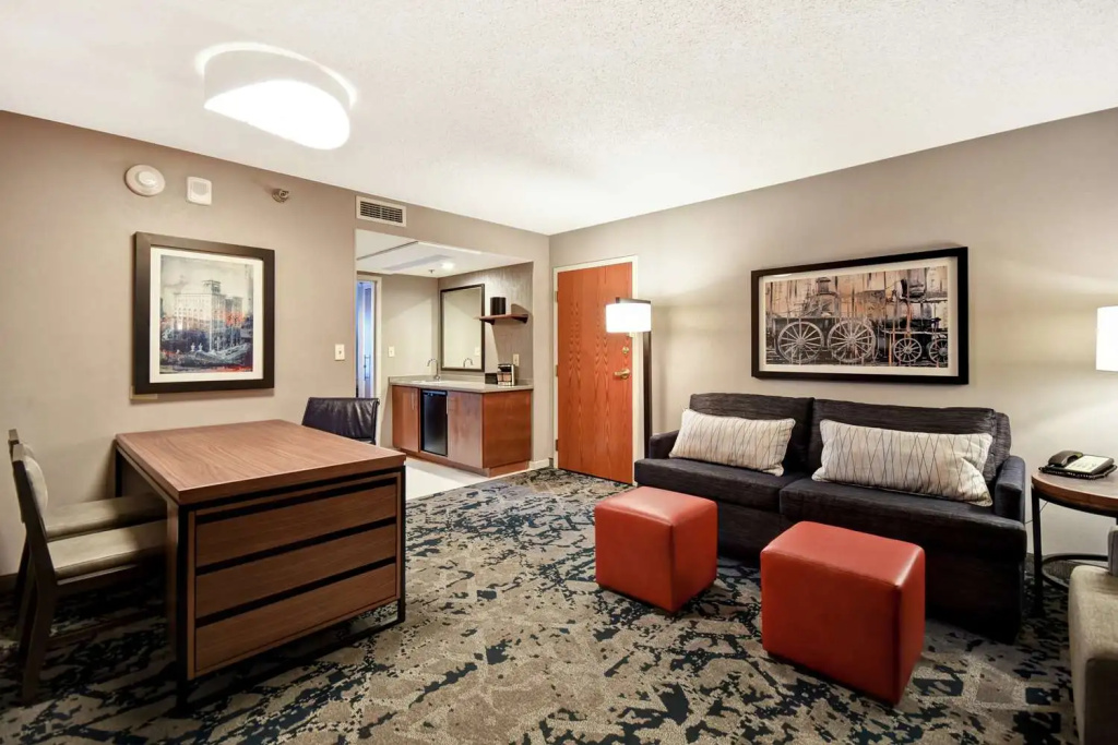 Embassy Suites by Hilton Omaha Downtown Old Market - Chambres