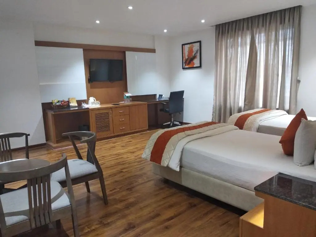Deluxe Double room (twin beds)