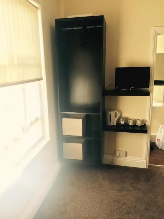 標準四人房，雙人床