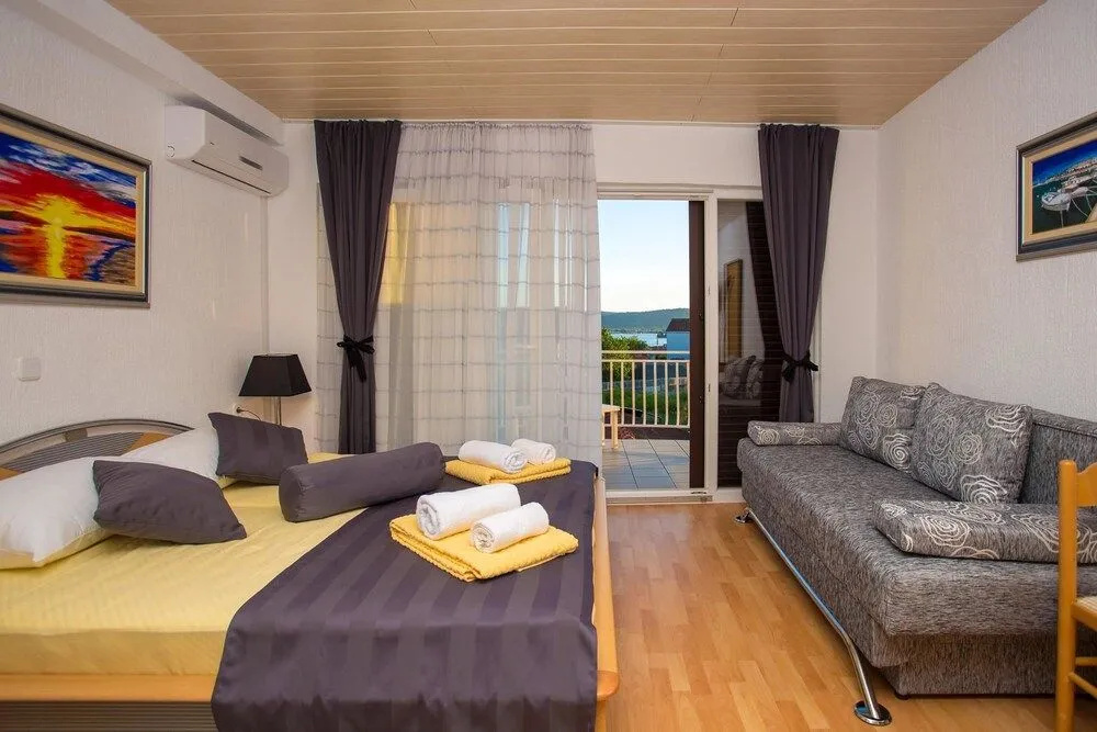 Lanterna Rooms - Général