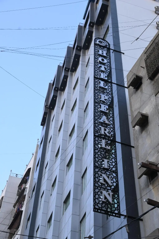 Hotel Pearl Inn