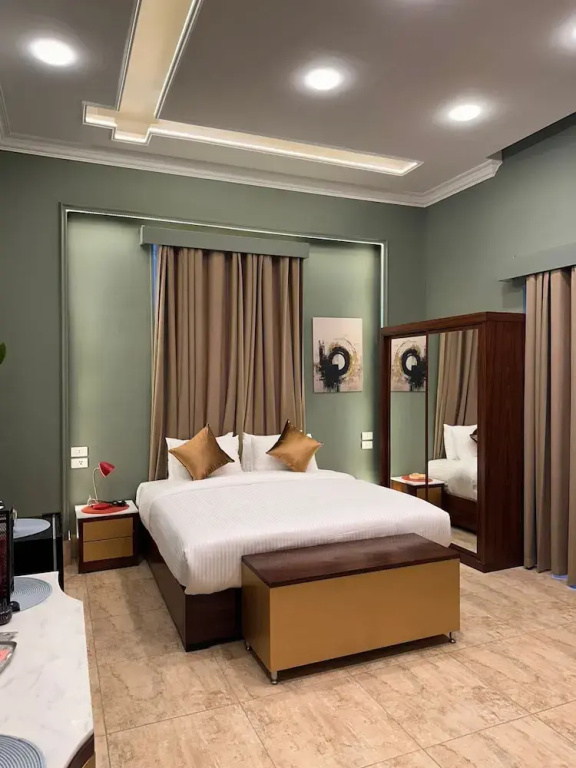 Comfort room