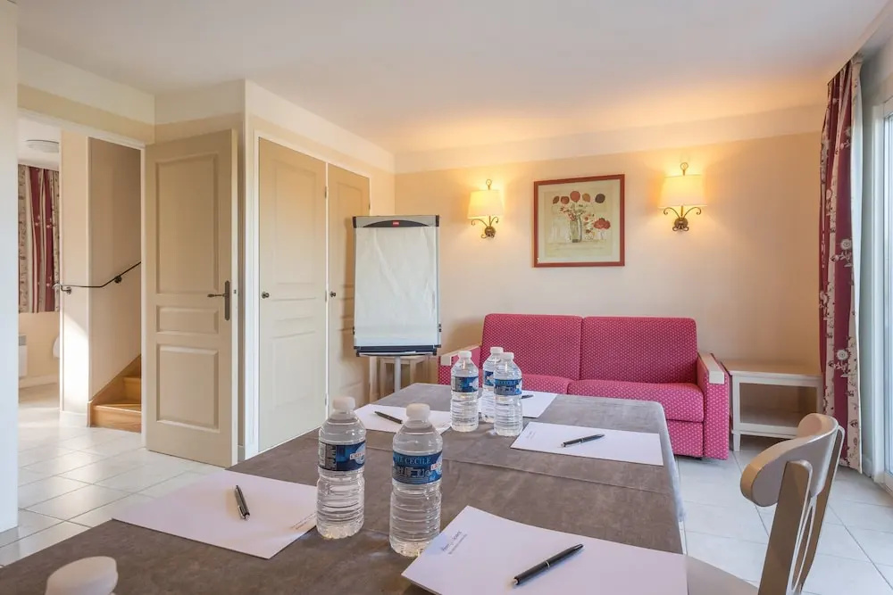 Voir la photo 3 — SOWELL HOTELS Ardeche