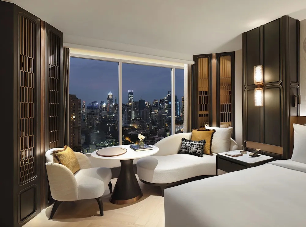 Отель Fairmont Bangkok Sukhumvit в Бангкоке