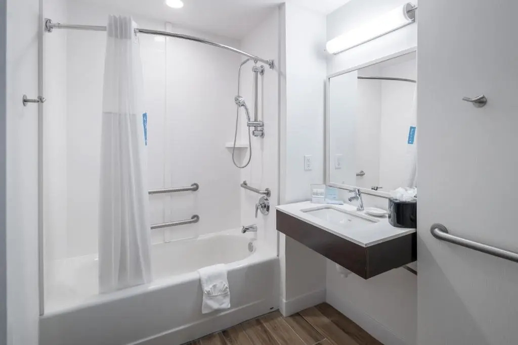 Hampton Inn & Suites Atlanta-Downtown - Chambres