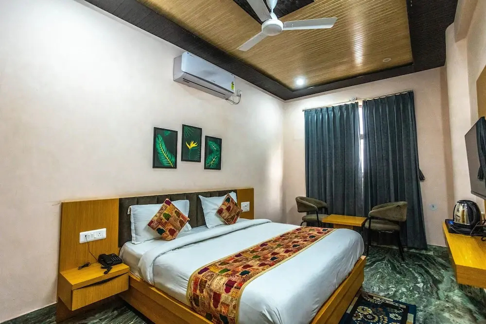 Hotel Kirti Plaza - Chambres