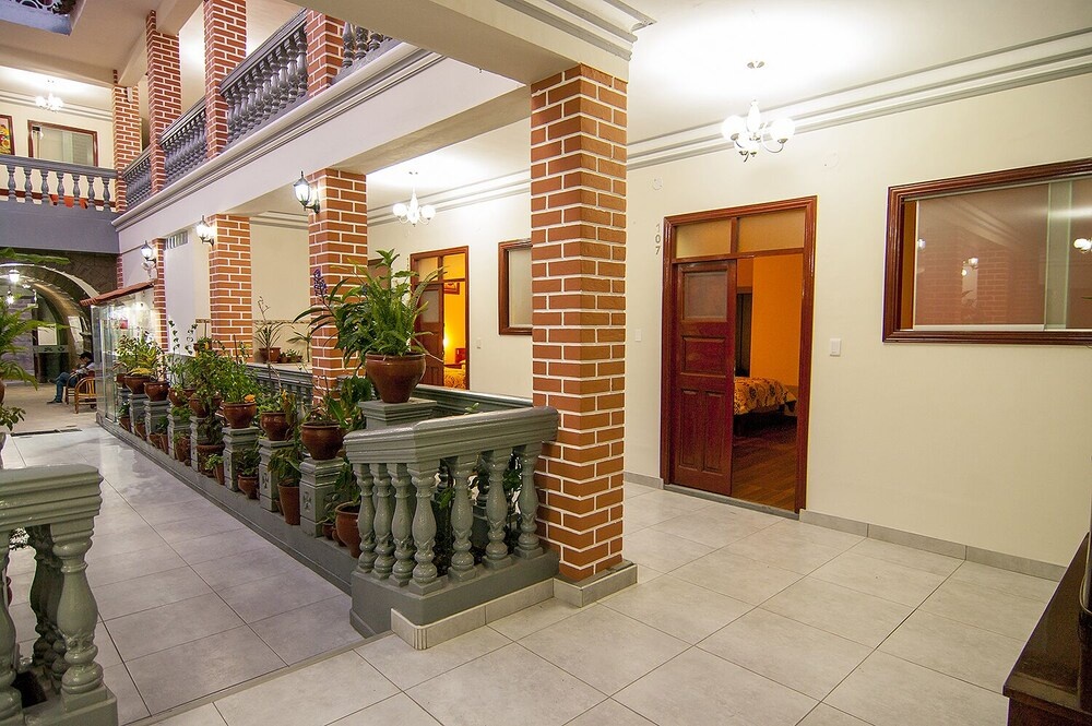 Hotel photo 8