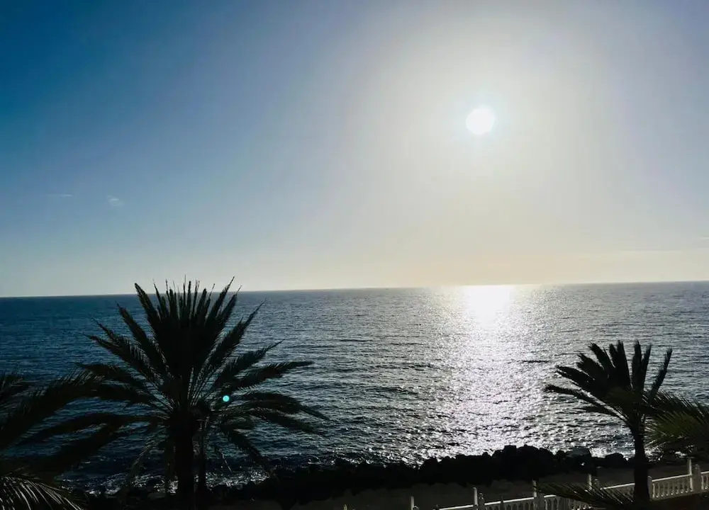 Apartment in Playa de Mogan With Sea Views