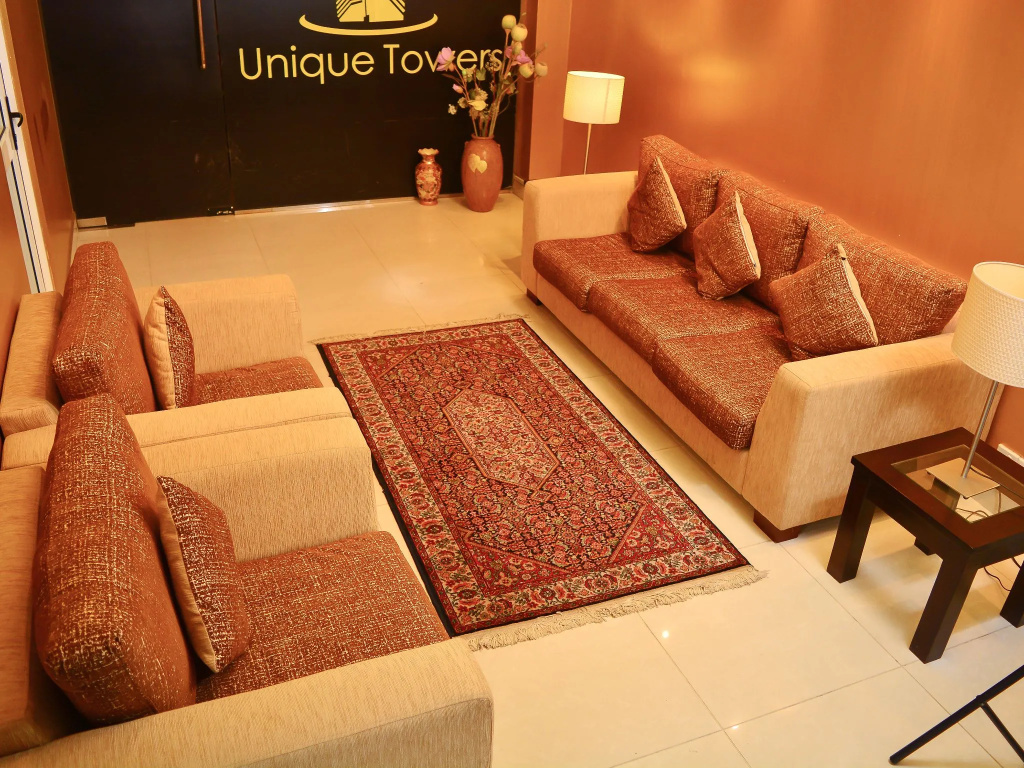 Unique Towers Luxury Boutique Suites — фото