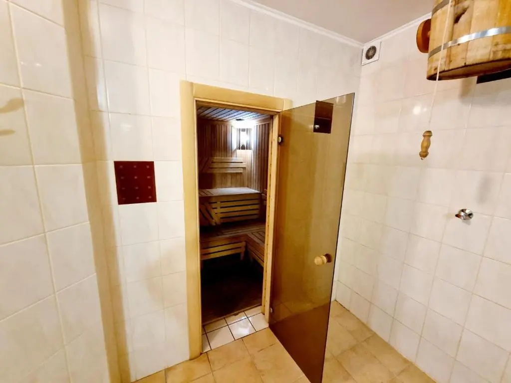 Helen Hotel - Chambres