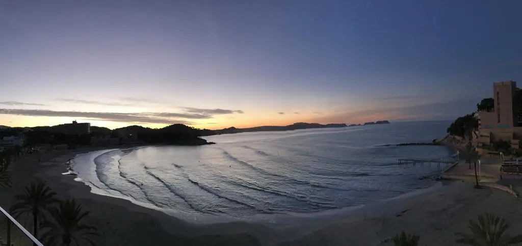 Beach & Waterfront