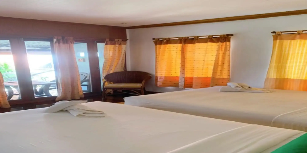 Hotel photo 12