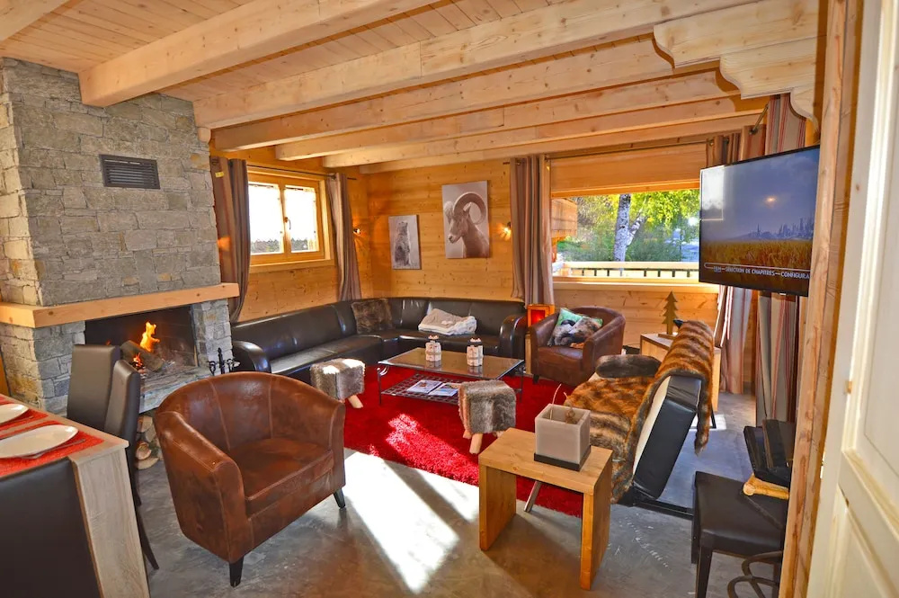 Chalet Phoenix