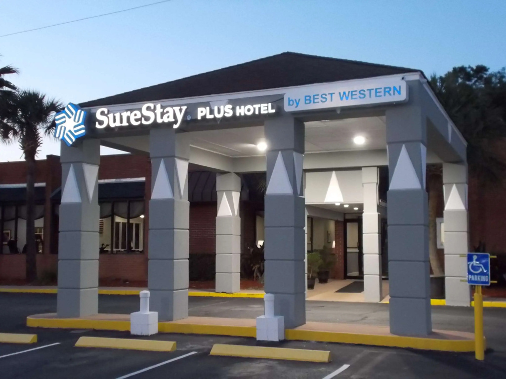SureStay Plus Hotel by Best Western St Marys Cumberland - фото 1