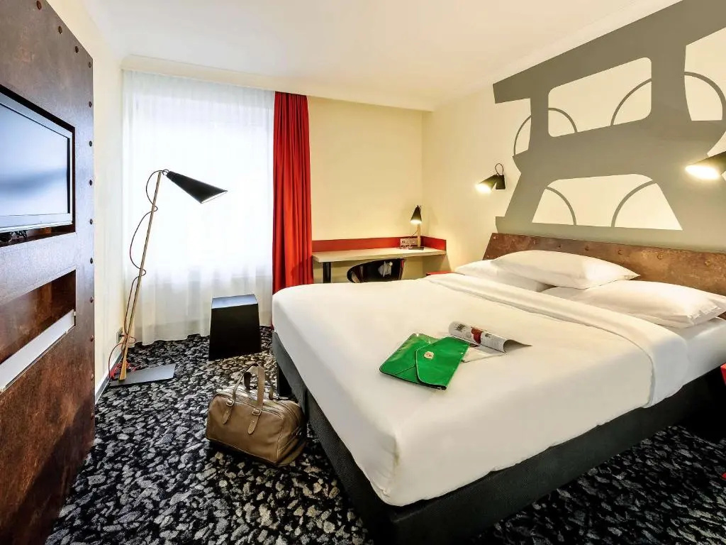 Standard Double room (full double bed)