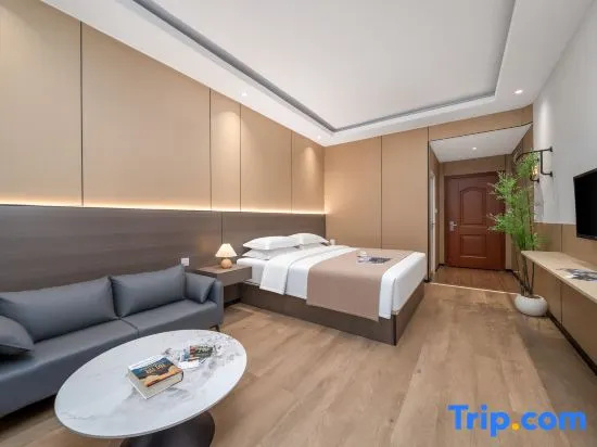 Standard Double room with view (full double bed)