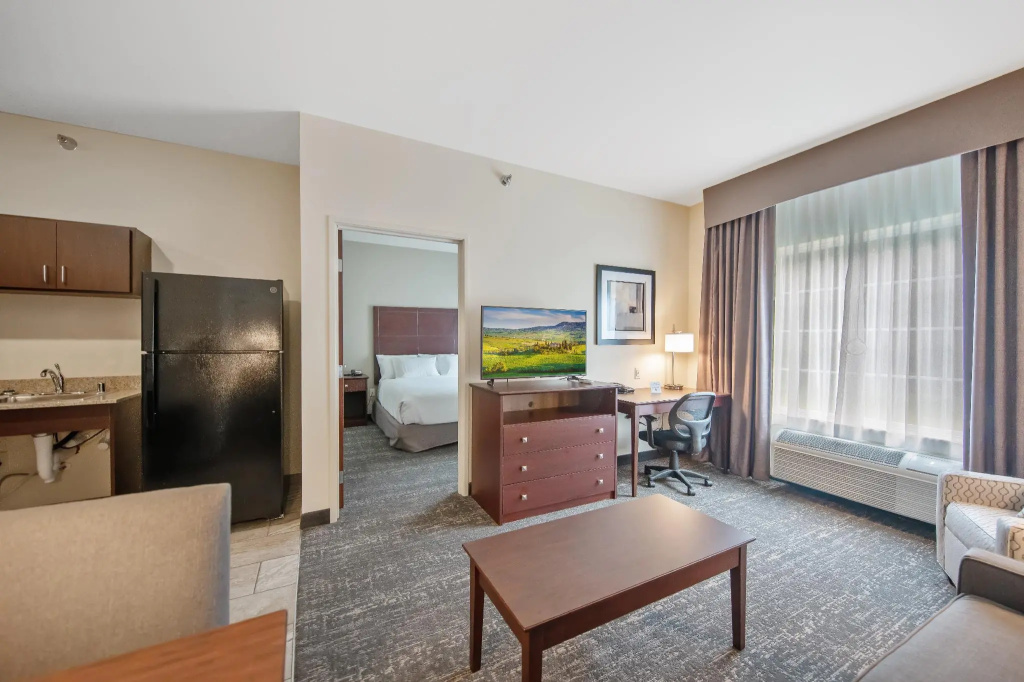 Double Suite (full double bed)