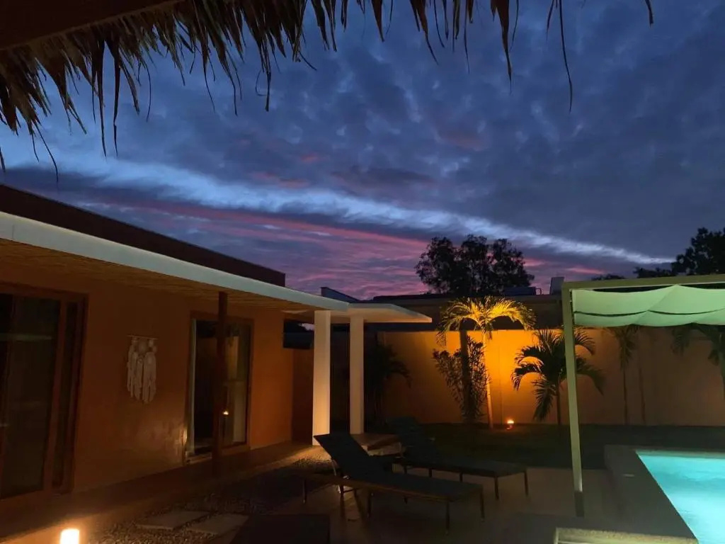 2 Bedrooms Villa