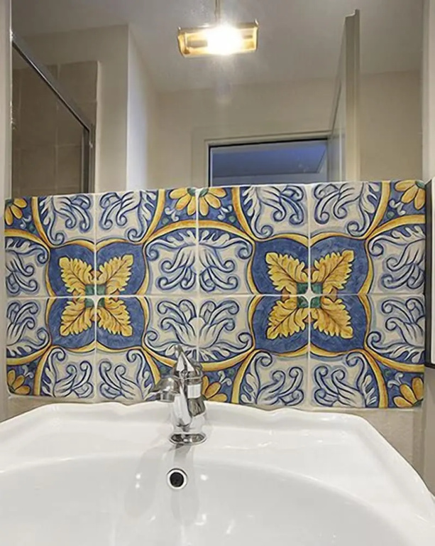 1 Bedroom Comfort Double room with balcony and with city view (full double bed)