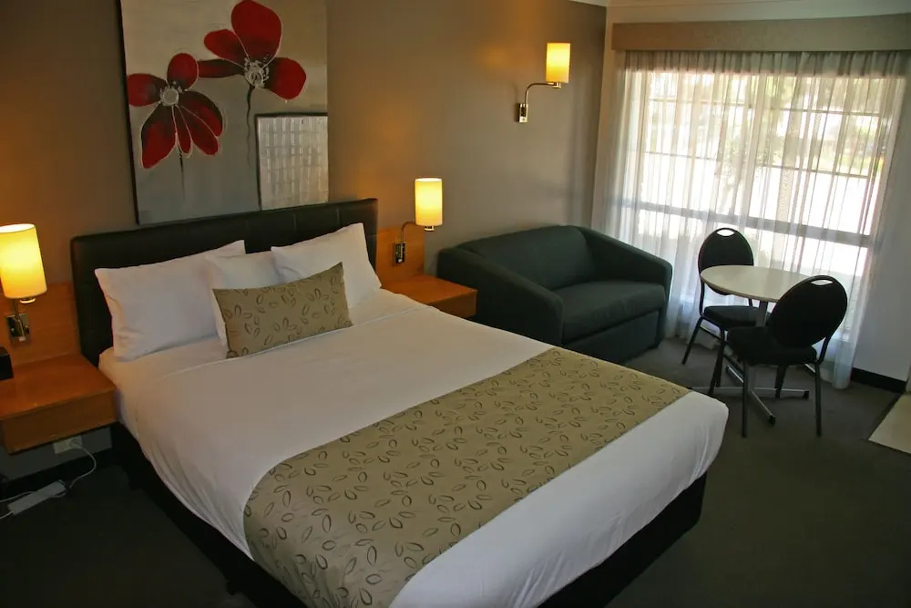 2 Bedrooms Standard Family room