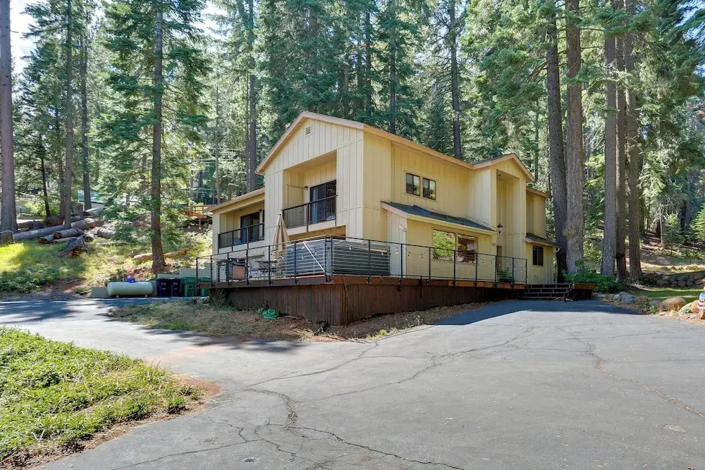 Westwood Lakefront Cabin w/ Hot Tub & Boat Dock!