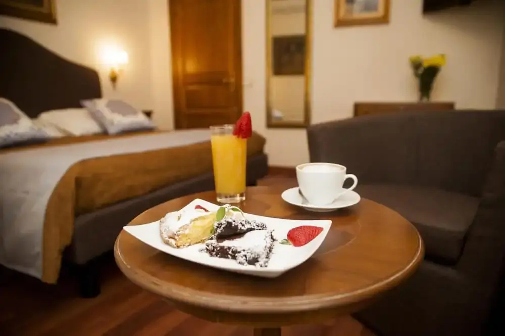 Hotel photo 11