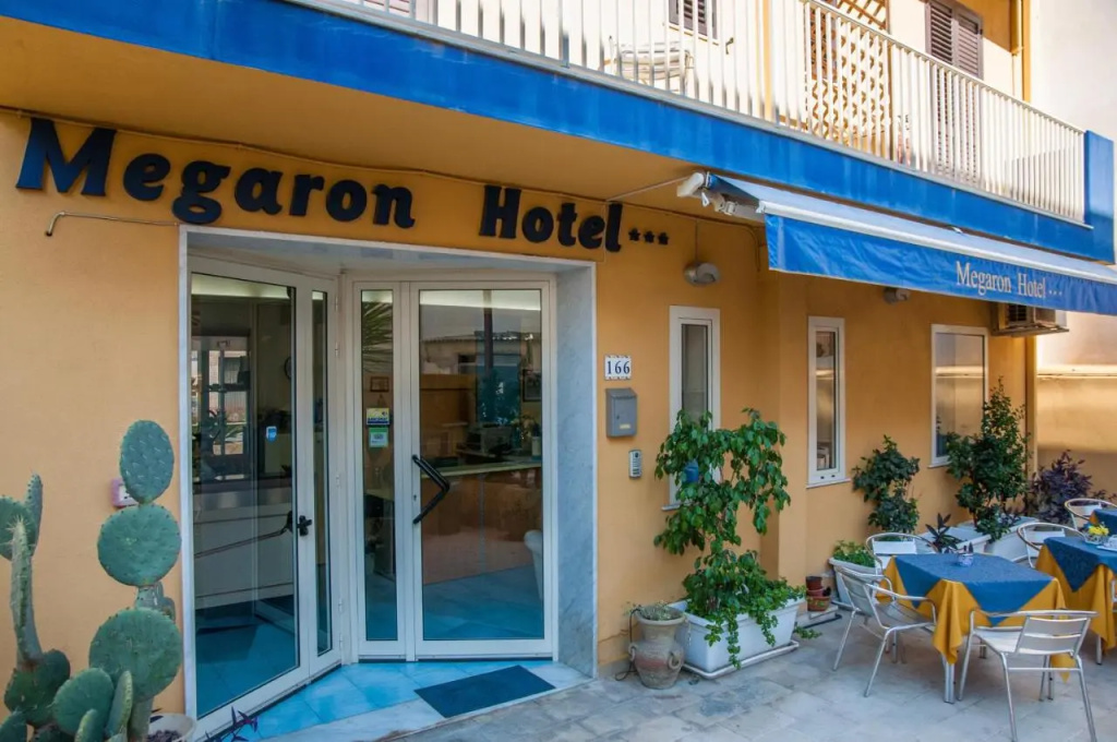 Megaron Hotel - Général