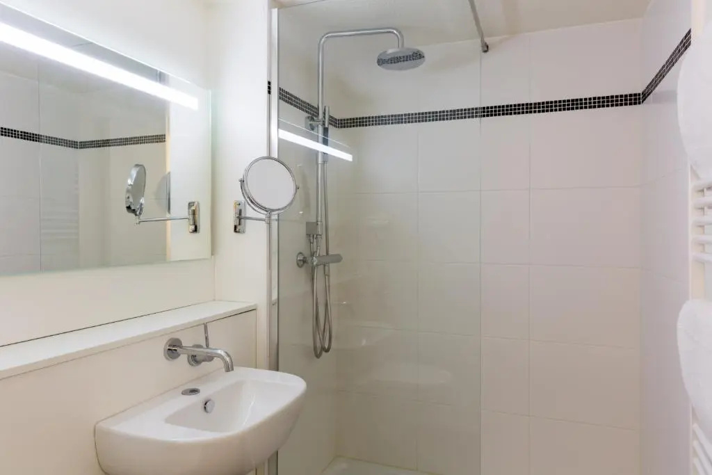 Kyriad Annecy Nord - Epagny	Hotel - Chambres