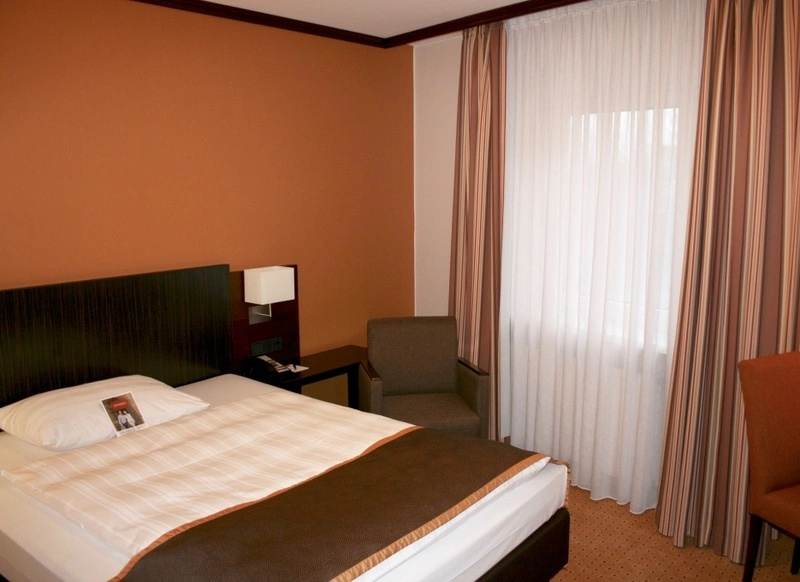 Trans World Hotel Donauwelle - Chambres