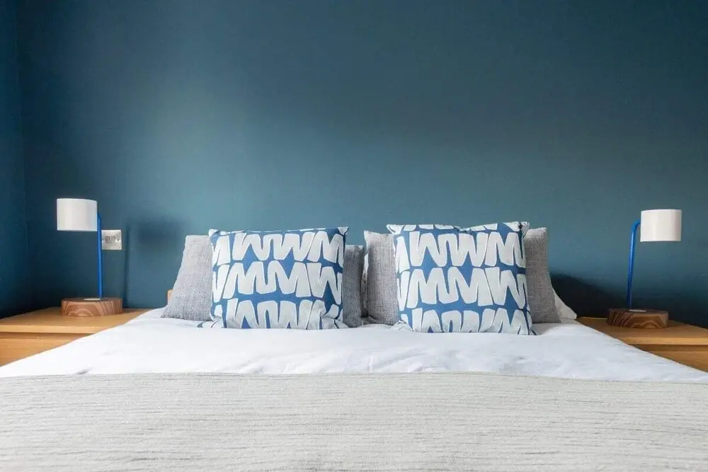 The Notting Hill Escape - Modern & Bright 3BDR Flat with Balcony
