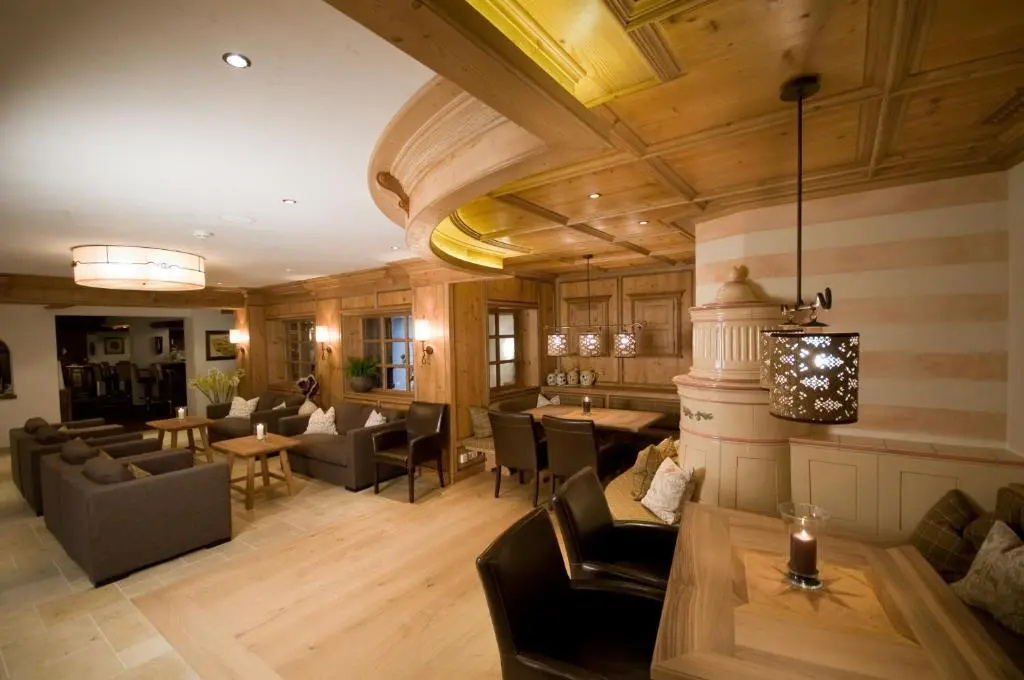 Hotel Berghof Crystal Spa & Sports