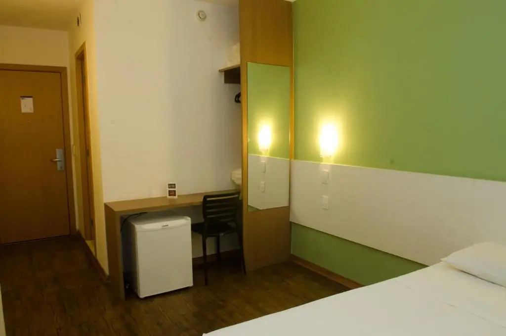 Stop Inn Antonio Carlos - Chambres
