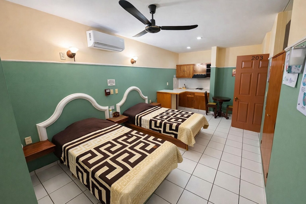 Double Junior Suite with balcony (twin beds)