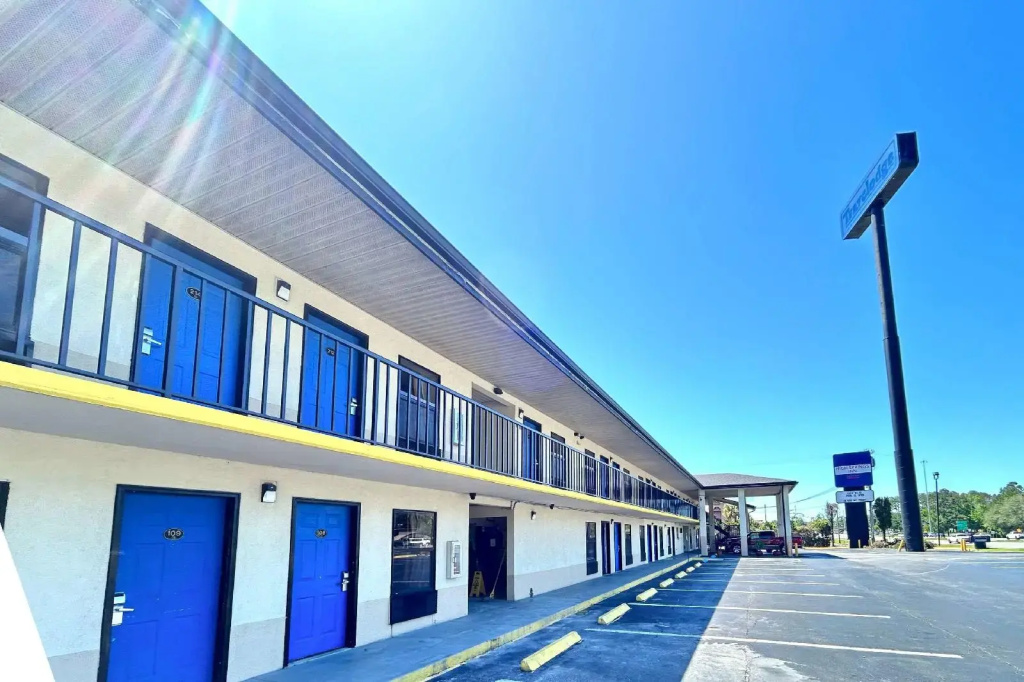 Travelodge By Wyndham Alachua