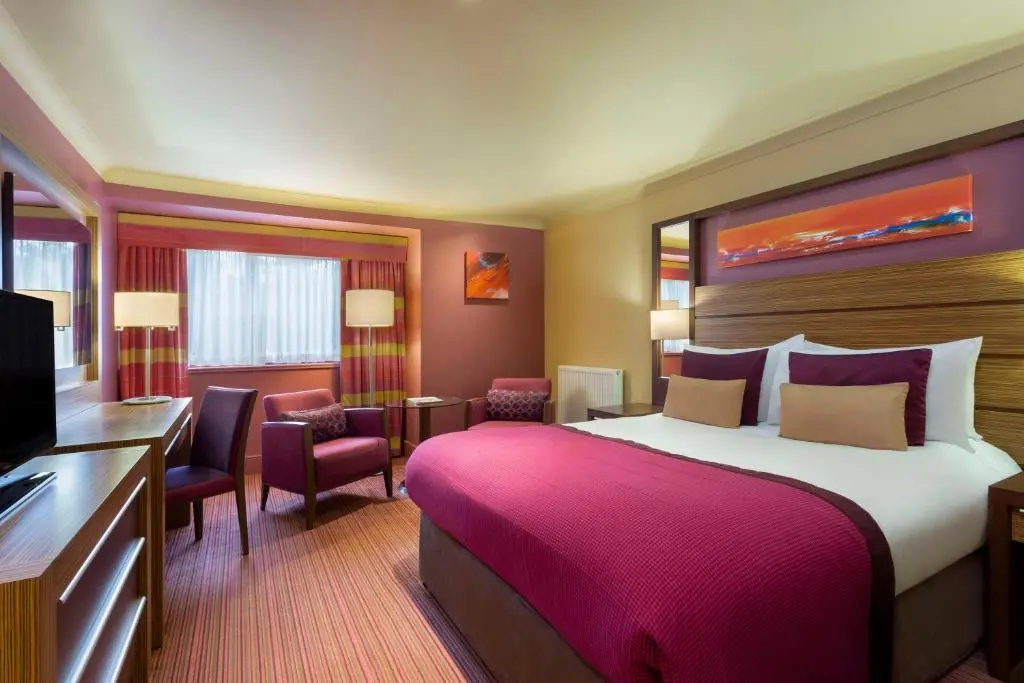 Ashford International Hotel & Spa Room Type - Classic Double room (full double bed)