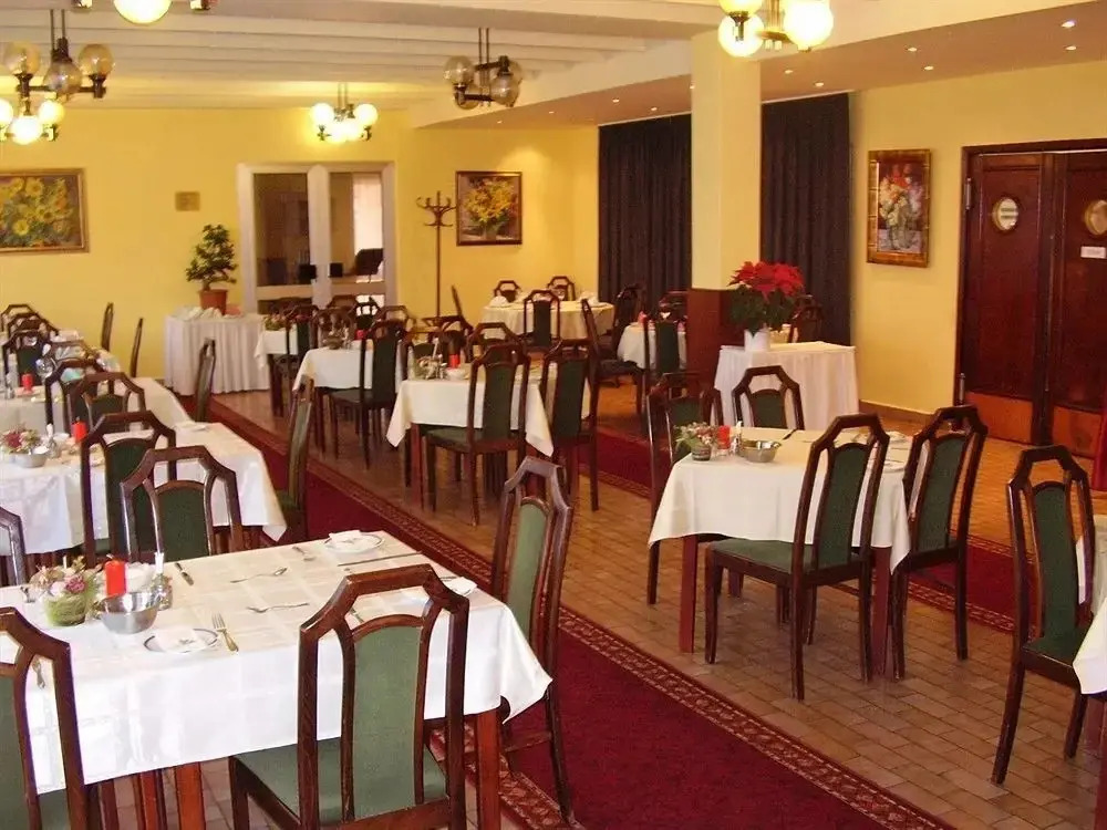 Hotel Esztergom - фото 8