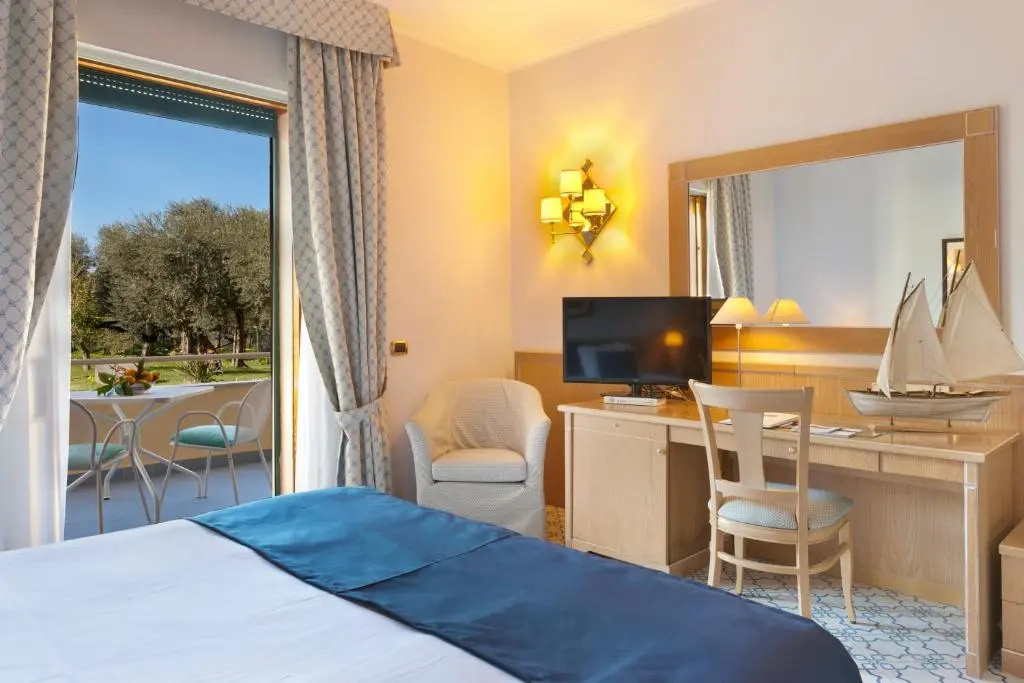 Grand Hotel Vesuvio - Chambres