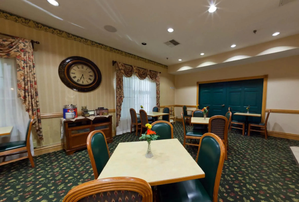 Country Inn & Suites by Radisson, Salina, KS - фото 26