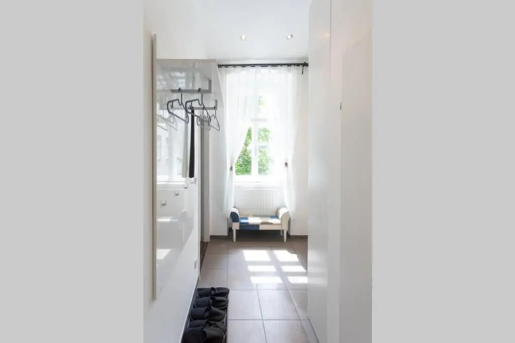 16 C&J's apartment