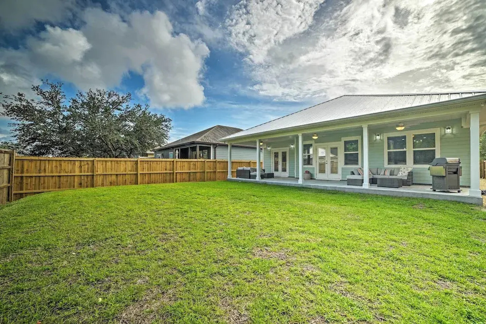 West End Home w/ Yard < 1 Mi to Beach Access!